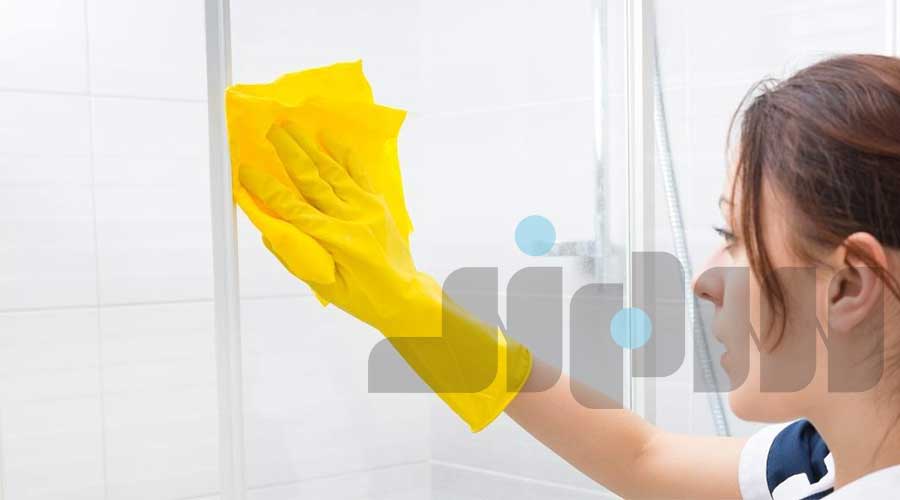 نظافت کابین دوش