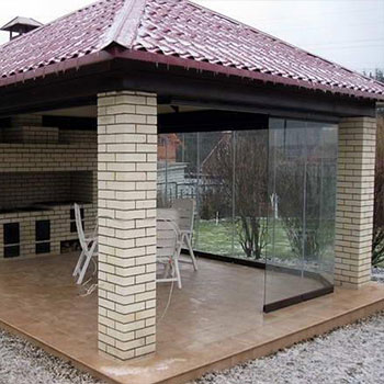 آلاچیق شیشه ای